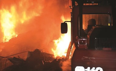 6 مراكز إطفاء سيطرت على حريق أمغرة في 360 دقيقة
