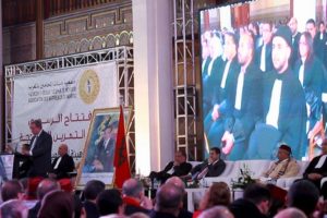 وزير العدل يتفاعل مع مطالب المحامين المغاربة