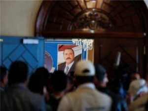 أنباء عدن | نهاية مستحقة للقيادي الحوثي الذي بصق على جثة علي عبد الله صالح وصرخ” ثارنا لسيدي حسين”