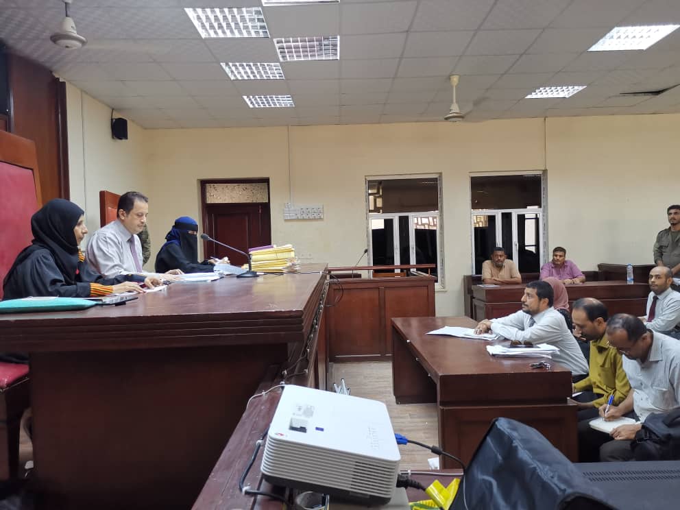 المحكمة الجزائية بعدن تنظر في القضية ضد المتهم عبدالملك الحوثي و 31 آخرين