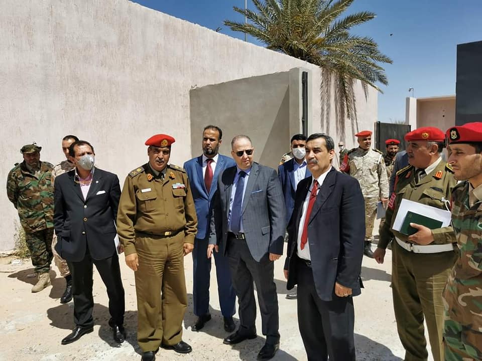 المدعي العام العسكري يتفقد السجون العسكرية في طرابلس